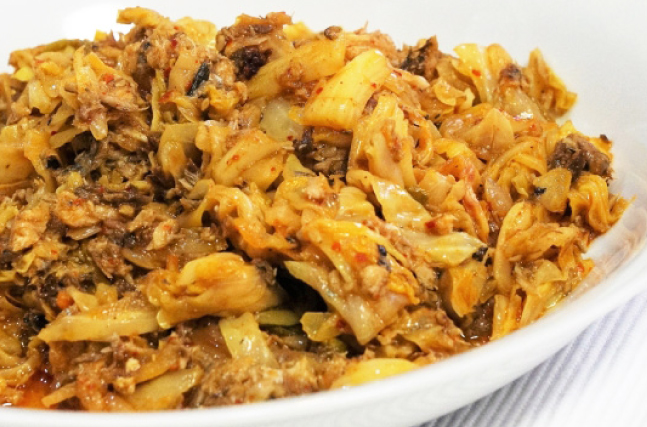 鯖缶のキムチ炒め